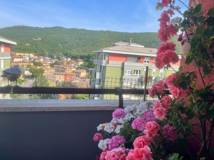 Attico Montiglio - Panorama-Wifi Apartment Collebeato ภายนอก รูปภาพ